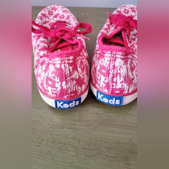 Keds Red & White Patterned Canvas Sneakers - Picture 3 of 7
